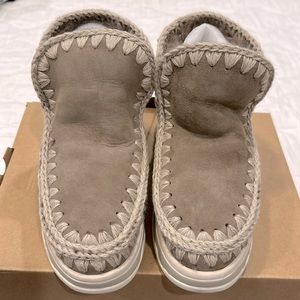 MOU Sheepskin Shearling Trainer Booties Size 36